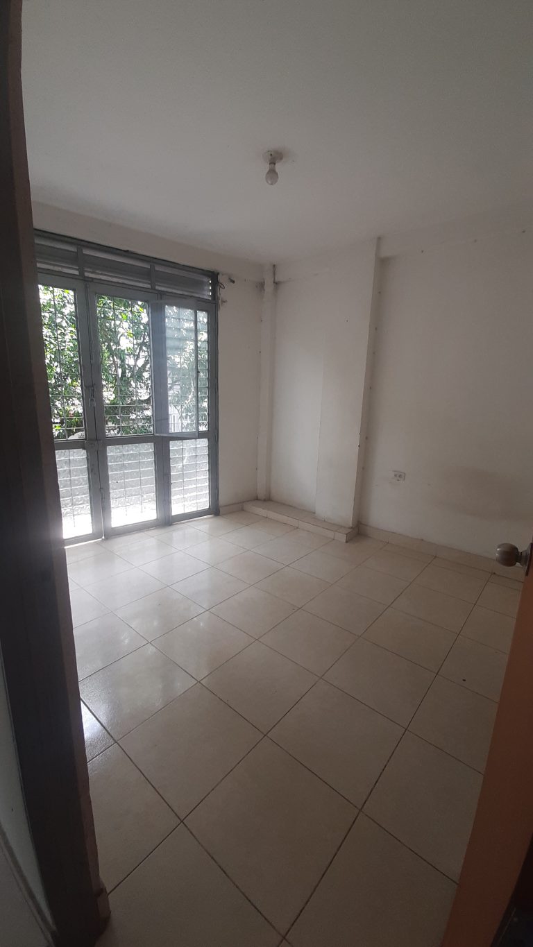 20240429 115642 768x1365