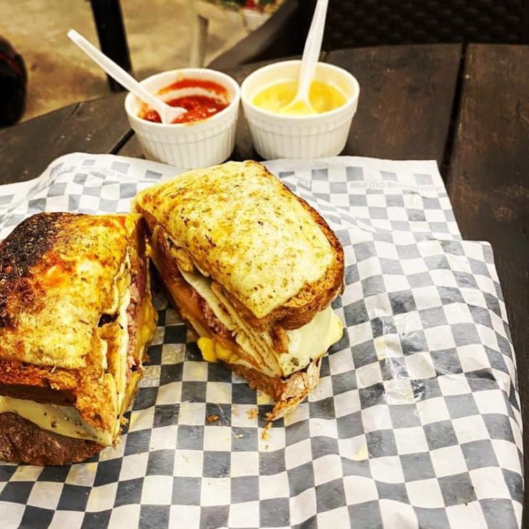 428692244 122123246822189221 8184330120534799917 n 768x768