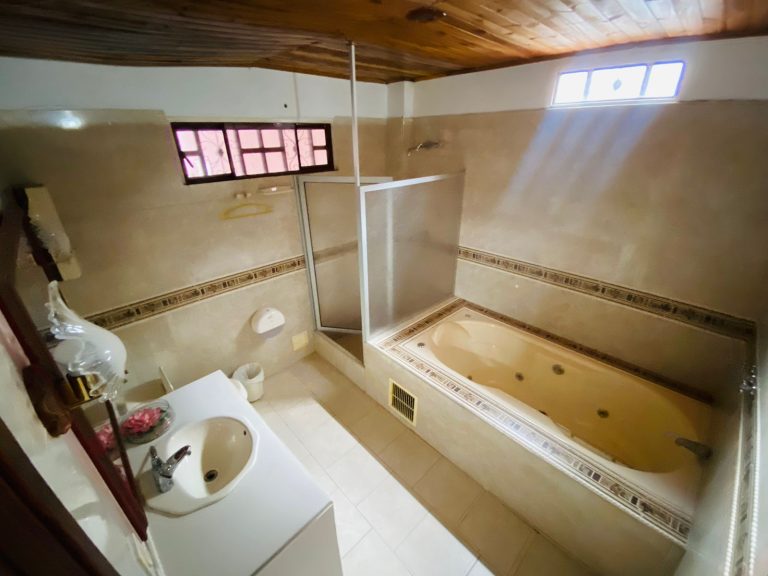 WhatsApp Image 2024 04 23 at 10.31.31 AM 3 768x576