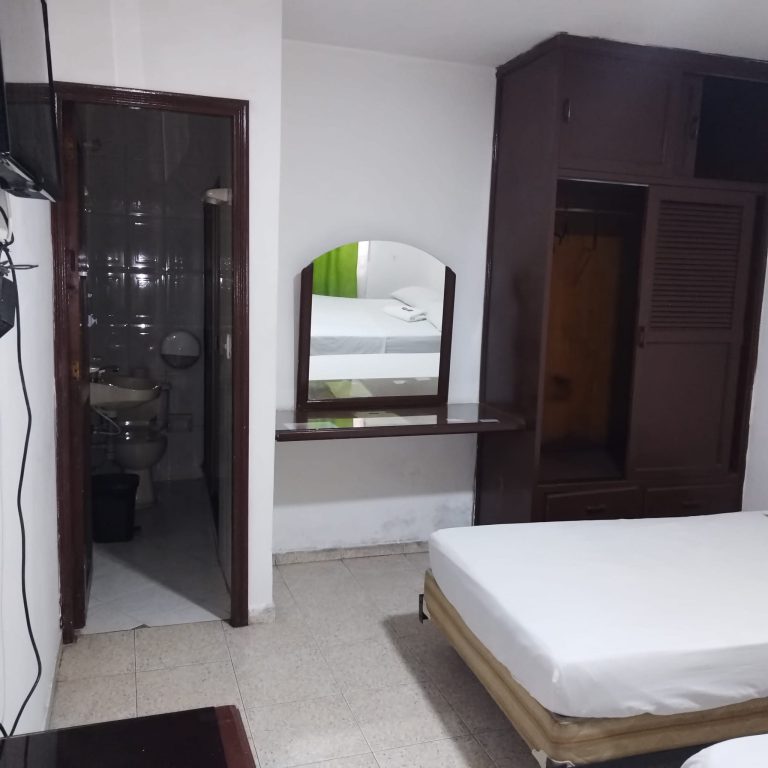 418867231 10229679297222273 7611630337336914984 n 768x768