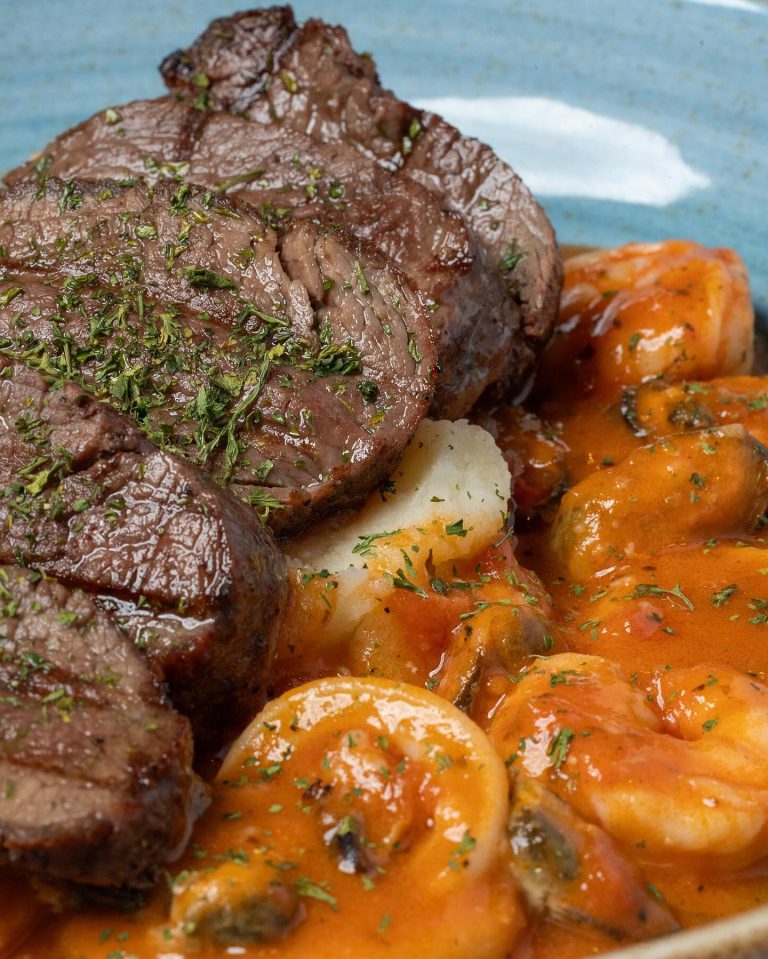 438109060 18022344230477898 2279819900493243424 n 768x959