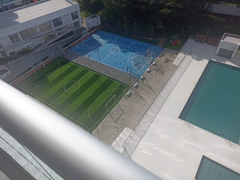 440348295 7976056739080138 3976353495346015733 n 768x576