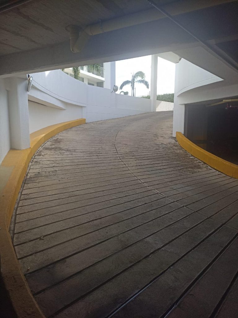 440351960 7976056782413467 7496117489019732168 n 768x1023