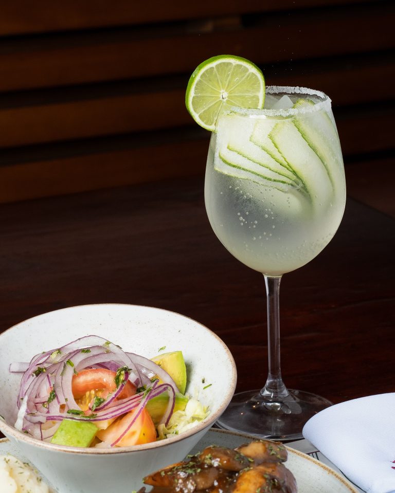 444503695 18025275362477898 3057445854752193189 n 768x959