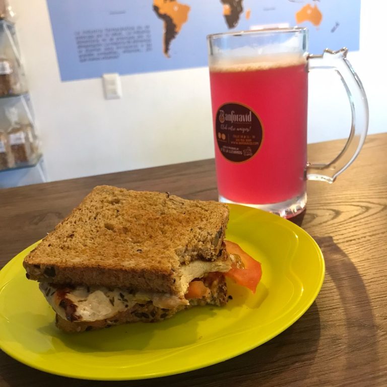 359444490 752864010177309 1261270517307750644 n 768x768