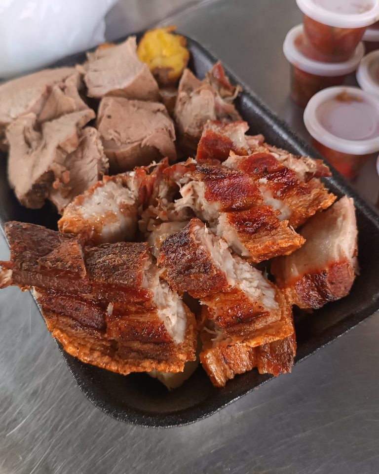 448339706 327765143712759 170242253069815953 n 768x960